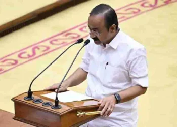 ঈশ্বৰৰ নামত শপত ল’বলৈ অস্বীকাৰ কেৰালাৰ ৪২ জন বিধায়কৰ, তালিকাত বাওঁপন্থীৰ লগতে আছে কংগ্ৰেছ নেতাও