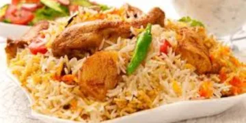 বদনামী হ’ল গুবাহাটীৰ এ আই ডি চিৰ জনপ্ৰিয় ৰেষ্টুৰেণ্ট! চিকেন বিৰিয়ানিত ওলাল পঁইতাচোৰা
