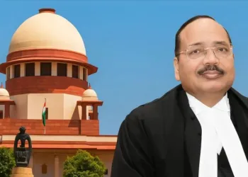 ন্যায়পালিকাৰ ওপৰত আক্ৰমণ চলোৱা পৰজীৱী আৰু পঁইতাচোৰা সদৃশ লোকক সকীয়নি মুখ্য ন্যায়াধীশৰ : একাংশ অধিবক্তাৰ ডিগ্ৰীৰ ওপৰতো প্ৰকাশ কৰিলে সন্দেহ