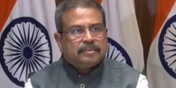 চিবিএছইৰ ব’ৰ্ডৰ পৰীক্ষাত অ’এছএম বিভ্ৰাটৰ দায়িত্ব স্বীকাৰ কেন্দ্ৰৰ; সংশোধনৰ আশ্বাস শিক্ষামন্ত্ৰীৰ