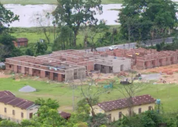কাজিৰঙাৰ বন্যপ্ৰাণী ক’ৰিডৰত অবৈধ নিৰ্মাণকাৰ্য: উচ্চতম ন্যায়ালয়ৰ সমিতিৰ কাষ চাপিল বোকাখাতৰ পৰিৱেশকৰ্মী