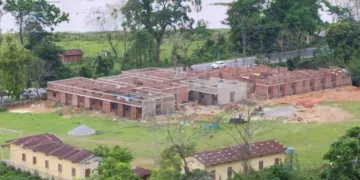 কাজিৰঙাৰ বন্যপ্ৰাণী ক’ৰিডৰত অবৈধ নিৰ্মাণকাৰ্য: উচ্চতম ন্যায়ালয়ৰ সমিতিৰ কাষ চাপিল বোকাখাতৰ পৰিৱেশকৰ্মী