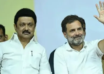 ‘কংগ্ৰেছক কেতিয়াও বিশ্বাস কৰিব নালাগে’, বিজয়ৰ দলক সমৰ্থন কৰাত কংগ্ৰেছক আক্ৰমণ ডিএমকেৰ