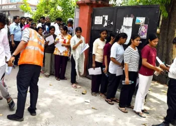 ইউপিএছচি-ৰ পৰা শিকক, তেওঁলোকৰ প্ৰশ্নকাকত কেতিয়াও ফাদিল নহয়: নিট কেলেংকাৰিক লৈ এনটিএ-ক উচ্চতম ন্যায়ালয়ৰ ভৰ্ৎসনা