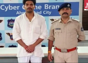 ৮-৯টা ভুৱা একাউণ্ট, মহিলাৰ ছবি বিকৃত কৰি ছ’চিয়েল মিডিয়াত পোষ্ট; আৰক্ষীৰ জালত পুৰোহিত