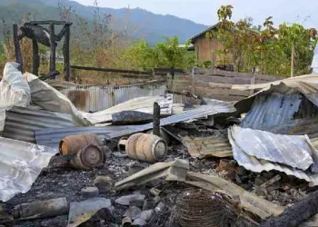 পুনৰ উত্তপ্ত মণিপুৰ, ৩ জন সাধাৰণ নাগৰিকৰ মৃত্যু; কেইবাটাও ঘৰত অগ্নিসংযোগ, কি পৰিস্থিতি?