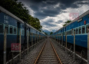 জুই লগাৰ ভুৱা আতংকই কাঢ়িলে প্ৰাণ! মৰেনাত চলন্ত ৰে’লৰ পৰা জপিয়াই প্ৰাণ হেৰুৱালে চাৰিগৰাকী যাত্ৰীয়ে