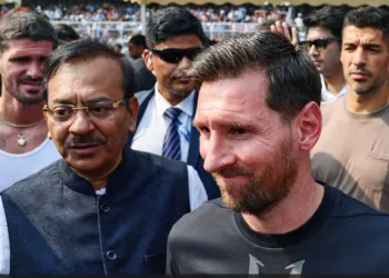 আদালতৰ কাঠগড়াত প্ৰাক্তন মন্ত্ৰী অৰূপ বিশ্বাস: শতদ্ৰু দত্তৰ ১০০ কোটি টকীয়া মানহানিৰ গোচৰ