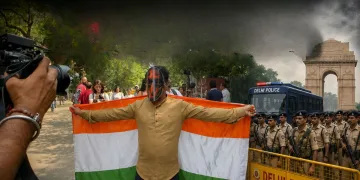 যন্তৰ মন্তৰত প্ৰতিবাদৰ অনুমতি পালে কক্ৰোচ জনতা পাৰ্টিয়ে: নিৰাপত্তাৰ বাবে মোতায়েন ২,০০০ আৰক্ষী