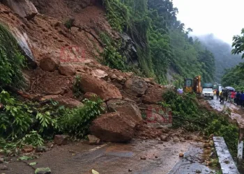 গুৱাহাটীত ভূমিস্খলনৰ ভয়াৱহ শংকা! কামৰূপ মহানগৰ জিলাৰ ৩৬৬ টা স্থানত বিশেষ সতৰ্কতা জাৰি কৰিলে দুৰ্যোগ ব্যৱস্থাপনা কৰ্তৃপক্ষই