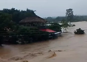অৰুণাচল প্ৰদেশত পুনৰ ডাৱৰ বিস্ফোৰণ; উদ্ধাৰকাৰী নাও ডুবি সন্ধানহীন ৯ জন, ৩ জনৰ মৃত্যু