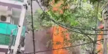 দিল্লীৰ মালৱীয় নগৰৰ এখন ৰেষ্টুৰেণ্টত ভয়ংকৰ অগ্নিকাণ্ড, ১০ জন লোকৰ অকাল মৃত্যু
