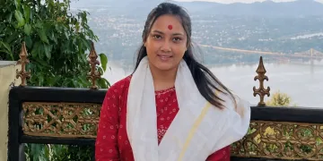 গুৱাহাটীৰ ভূতনাথত ভয়ংকৰ দুৰ্ঘটনা : চলন্ত স্কুটাৰৰ ওপৰত গছ বাগৰি পৰাত এগৰাকী ছাত্ৰীৰ অকাল মৃত্যু