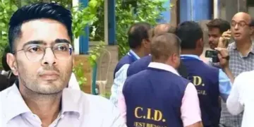 এটাৰ পিছত আন এটা গোচৰ : অভিষেক বেনাৰ্জীৰ বাসগৃহত উপস্থিত চিআইডি, কালীঘাটত তীব্ৰ চাঞ্চল্য