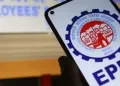 ইউপিআই আৰু এটিএমৰ জৰিয়তেও উলিয়াব পাৰিব পিএফৰ ধন : নতুন নিয়ম আনিছে কেন্দ্ৰীয় চৰকাৰে