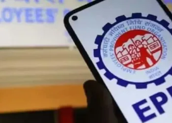 ইউপিআই আৰু এটিএমৰ জৰিয়তেও উলিয়াব পাৰিব পিএফৰ ধন : নতুন নিয়ম আনিছে কেন্দ্ৰীয় চৰকাৰে