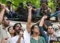 যন্তৰ মন্তৰত কাঁহী-চামুচ লৈ প্ৰতিবাদ! মোডীৰ কোভিড কালৰ ‘আদেশ’ক অস্ত্ৰ হিচাপে ব্যৱহাৰ চিজেপিৰ