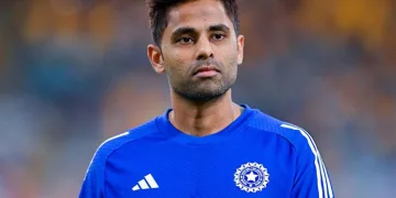 ভাৰতীয় টি-২০ দলৰ অধিনায়কৰ পদৰ পৰা আঁতৰিব সূৰ্যকুমাৰ যাদৱ! দৌৰত তিনিগৰাকী নতুন খেলুৱৈ