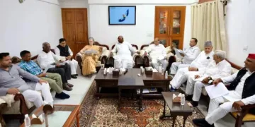 ইণ্ডি মিত্ৰজোঁটৰ গুৰুত্বপূৰ্ণ বৈঠকৰ পূৰ্বে বাঢ়িছে খৰিয়াল, চিপিআইএম আৰু ডিএমকে-ৰ মাজত তীব্ৰ অসন্তুষ্টি