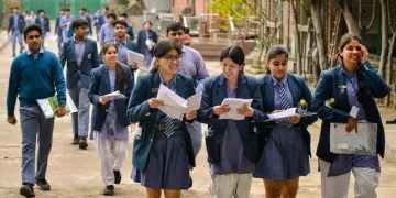 চিবিএছইৰ অধীনত অধ্যয়নৰত শিক্ষাৰ্থীসকললৈ সুখবৰ: দশম শ্ৰেণীলৈকে বিদেশী ভাষা পঢ়িব পাৰিব সপ্তমৰ পৰা নৱম শ্ৰেণীৰ ছাত্ৰ-ছাত্ৰীয়ে