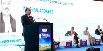 লণ্ডনত মুখ্য ন্যায়াধীশ সূৰ্য কান্তৰ অনুষ্ঠানত বাধা ছাত্ৰৰ, ক্ষুব্ধ ভাৰতীয় উচ্চায়ুক্ত