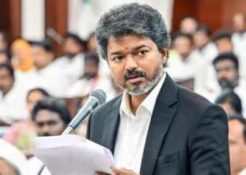 ‘ক’লা-বগাৰ বাহিৰত আপোচৰ স্থান নাই’, ভোটাৰক কৃতজ্ঞতা জনাই বিৰোধীৰ কটাক্ষৰ প্ৰত্যুত্তৰ মুখ্যমন্ত্ৰী বিজয়ৰ