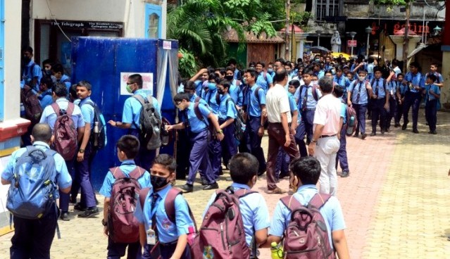 শীৰ্ষত অসম! বিজেপি শাসিত বহু ৰাজ্যত বিদ্যালয় এৰাৰ হাৰ ৰাষ্ট্ৰীয় গড়তকৈ বেছি, কেন্দ্ৰৰ পৰিসংখ্যাত উদ্বেগ