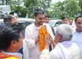 নিৰ্বাচনত জয়ী নোহোৱাকৈয়ে ছমাহতকৈ অধিক সময় মন্ত্ৰী! চৰকাৰৰ পৰা উত্তৰ বিচাৰিলে উচ্চতম ন্যায়ালয়ে