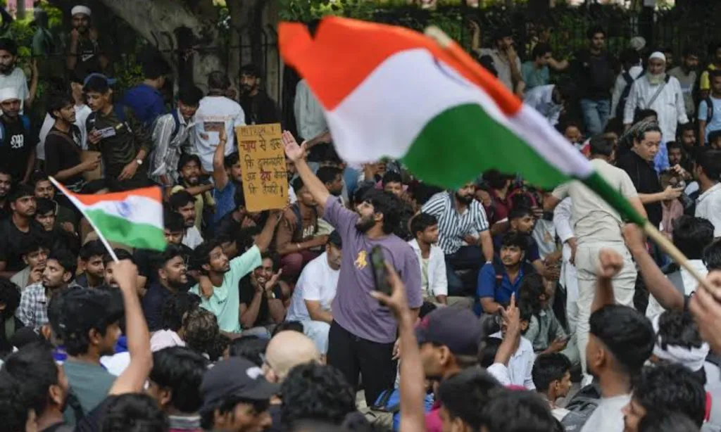 শান্তিপূৰ্ণ প্ৰতিবাদ সাংবিধানিক অধিকাৰ, কেৱল আন্দোলনৰ অজুহাতত লাঠীচালনা গ্ৰহণযোগ্য নহয়: উচ্চতম ন্যায়ালয়