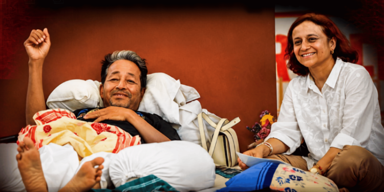 চৰকাৰী প্ৰতিশ্ৰুতিৰ চৰ্তত অনশন ভংগৰ প্ৰস্তাৱ সোনম ৱাংচুকৰ: ছাত্ৰ প্ৰতিবাদকাৰীৰ সুৰক্ষাৰ দাবী