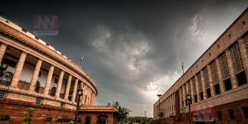 ১৩০ সংখ্যক সংবিধান সংশোধনী বিধেয়ক: কাৰাবন্দী মুখ্যমন্ত্ৰী-মন্ত্ৰীৰ ‘অপসাৰণ’ৰ পৰিৱৰ্তে ‘নিলম্বন’ৰ পৰামৰ্শ সংসদীয় সমিতিৰ