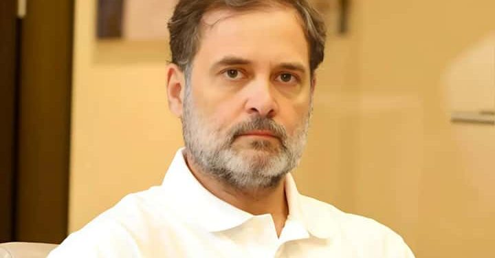‘মোদী ভাৰতৰ অতীত, অতীতে কেতিয়াও ভৱিষ্যতৰ সৈতে যুঁজিব নোৱাৰে’ : ছাত্ৰ আন্দোলনক লৈ ৰাহুল গান্ধীৰ হুংকাৰ
