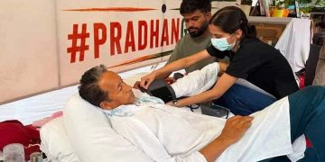 ‘মোক ৰখাবলৈ অনুৰোধ নকৰিব, চৰকাৰক প্ৰশ্ন কৰক’, অনশন মঞ্চৰ পৰা সোনম ৱাংচুকৰ বাৰ্তা