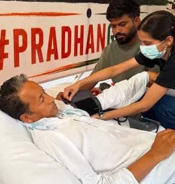 ‘মোক ৰখাবলৈ অনুৰোধ নকৰিব, চৰকাৰক প্ৰশ্ন কৰক’, অনশন মঞ্চৰ পৰা সোনম ৱাংচুকৰ বাৰ্তা