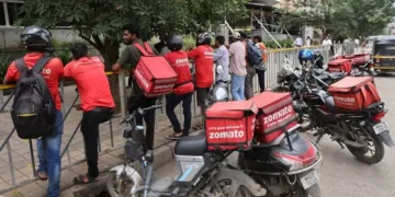 কৰ্ণাটকৰ নতুন গিগ ৱৰ্কাৰ কল্যাণ আইনৰ বিৰুদ্ধে হাইকোৰ্টৰ দ্বাৰস্থ জ’মেট’, ৰেপিড’ আৰু আৰবান কোম্পানী
