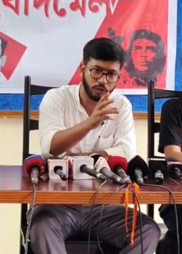 “হিমন্ত বিশ্ব শৰ্মাৰ ভাবুকিলৈ আমি ভয় নকৰোঁ” : সংবাদমেলযোগে মুখ্যমন্ত্ৰীক যোগ্য প্ৰত্যুত্তৰ এছ এফ আইৰ