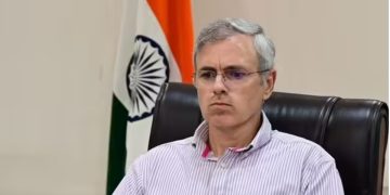 বিজেপিৰ ১০০ কোটি টকাৰ মানহানি গোচৰৰ জাননী পত্ৰক ‘লাভ লেটাৰ’ আখ্যা ওমৰ আব্দুল্লাৰ