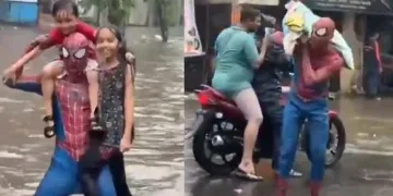 কৃত্ৰিম বানত আবদ্ধ মানুহক উদ্ধাৰ কৰিবলৈ আহিল স্বয়ং স্পাইডাৰ-মেন!