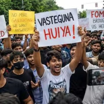 যন্তৰ মন্তৰৰ পৰা সংসদলৈ ভাইৰেল ‘Vasteguna Huiya’, জেন-জিৰ মুখৰ এই বাক্যাংশৰ অৰ্থ কি?