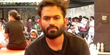 টাইফয়ডত আক্ৰান্ত অভিজিৎ দিপকে :  চিকিৎসালয়ৰ বিচনাৰ পৰাই আন্দোলন অব্যাহত ৰখাৰ হুংকাৰ চিজেপি প্ৰধানৰ