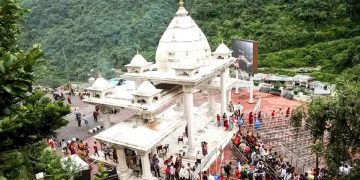 বৈষ্ণোদেৱী মন্দিৰৰ ৫৫০ কোটি টকাৰ ৰূপ চুৰি নে নকল? তদন্তকাৰী সংস্থাৰ পৰা প্ৰতিবেদন বিচাৰিলে আদালতে