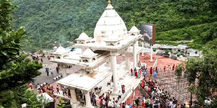 বৈষ্ণোদেৱী মন্দিৰৰ ৫৫০ কোটি টকাৰ ৰূপ চুৰি নে নকল? তদন্তকাৰী সংস্থাৰ পৰা প্ৰতিবেদন বিচাৰিলে আদালতে