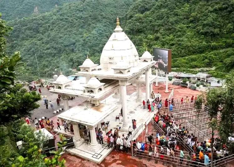 বৈষ্ণোদেৱী মন্দিৰৰ ৫৫০ কোটি টকাৰ ৰূপ চুৰি নে নকল? তদন্তকাৰী সংস্থাৰ পৰা প্ৰতিবেদন বিচাৰিলে আদালতে