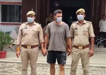 উত্তৰ প্ৰদেশত গ্ৰেপ্তাৰ মাৰ্কিন নাগৰিক! পাছপ’ৰ্ট নোহোৱাকৈ ৭ মাহ ধৰি কি কৰিছিল ভাৰতত?