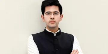 ৰাজহুৱা ব্যক্তি সমালোচনাৰ প্ৰতি অতি স্পৰ্শকাতৰ হোৱা উচিত নহয়: ৰাঘৱ চাদ্ধাৰ ডীপফেক গোচৰত দিল্লী উচ্চ ন্যায়ালয়ৰ ৰায়