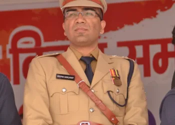 ৩ কোটি টকাৰ উৎকোচৰ বৃহৎ কেলেংকাৰী: চিবিআইৰ জালত আই পি এছ বিষয়া দীপক গেহলৱাট