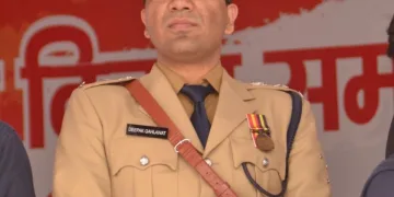 ৩ কোটি টকাৰ উৎকোচৰ বৃহৎ কেলেংকাৰী: চিবিআইৰ জালত আই পি এছ বিষয়া দীপক গেহলৱাট