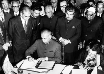 ছিমলা চুক্তিৰ শেষৰ কিছু ঘণ্টাৰ কাহিনী: নৈশ আহাৰৰ পাছত হৈছিল ইন্দিৰা গান্ধী আৰু জুলফিকাৰ আলী ভুট্টোৰ গোপন বৈঠক