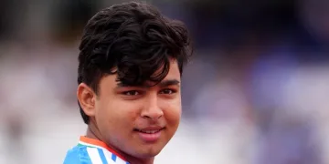 ইংলেণ্ডৰ বিৰুদ্ধে দ্বিতীয় টি-২০ ত অভিষেক বৈভৱ সূৰ্যবংশীৰ, সামাজিক মাধ্যমত অনুৰাগীলৈ কৃতজ্ঞতা জ্ঞাপন