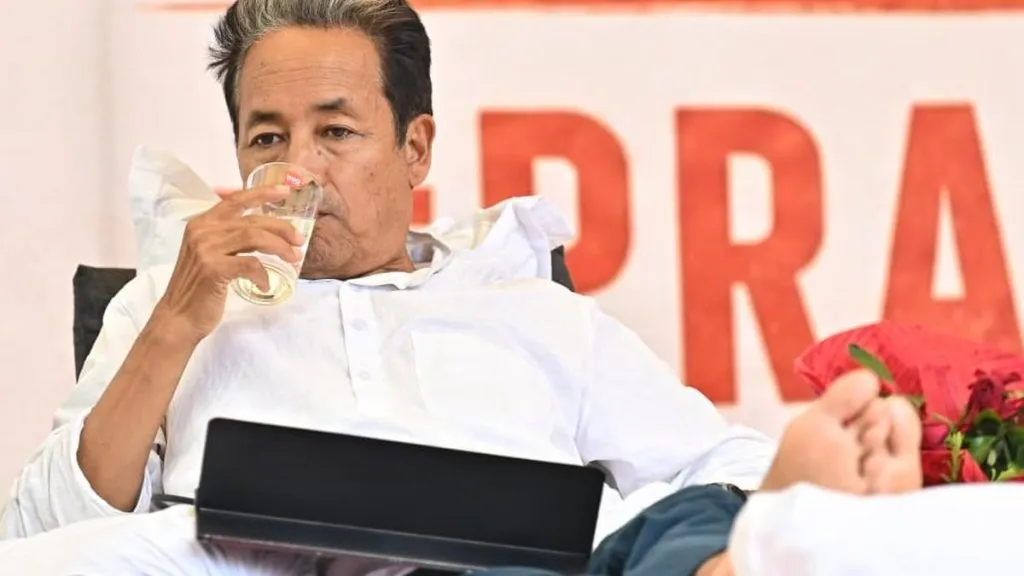 সোনম ৱাংচুকৰ স্বাস্থ্যৰ অধিক অৱনতি, অনশনৰ ১৫ দিন সম্পূৰ্ণ; আন্দোলনৰ ২৩ দিনতো অটল প্ৰতিবাদ